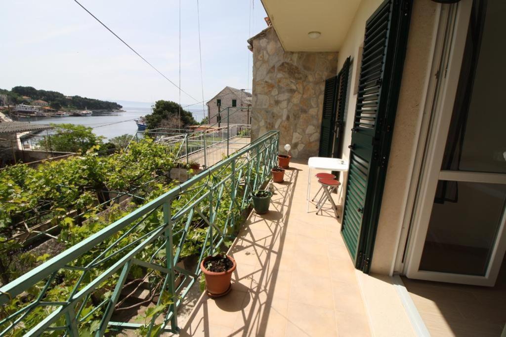 Apartment Gita Sumartin Exterior foto