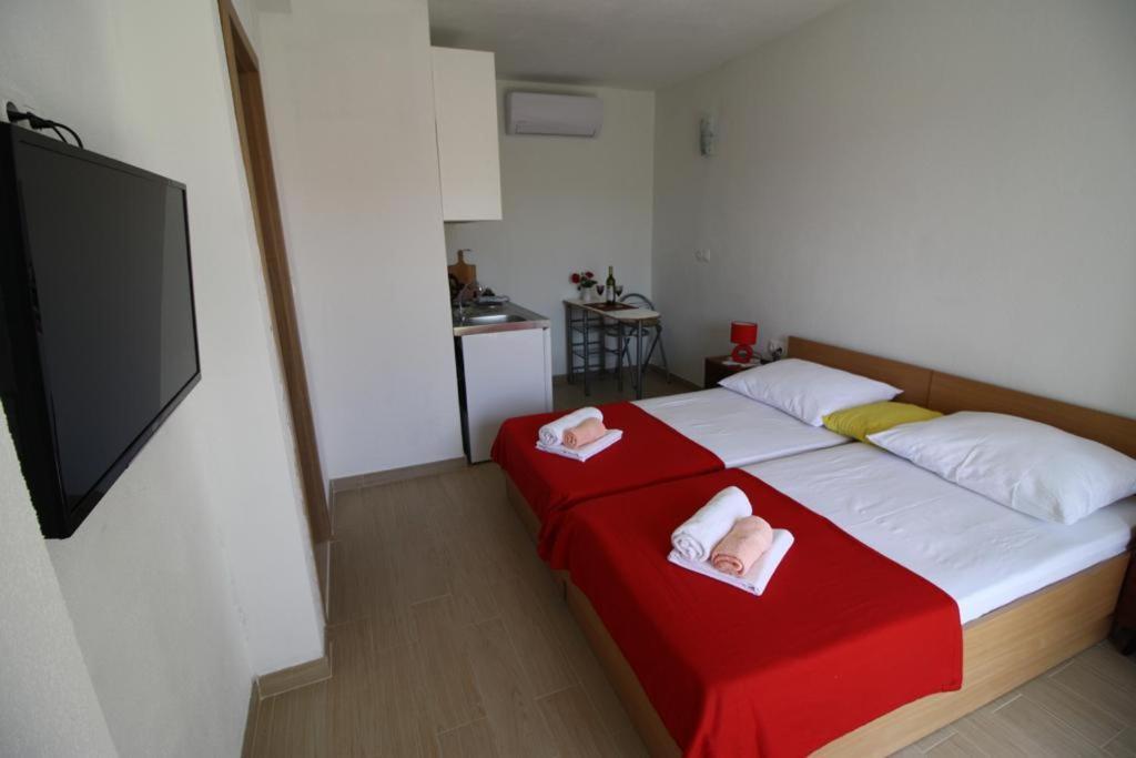 Apartment Gita Sumartin Exterior foto